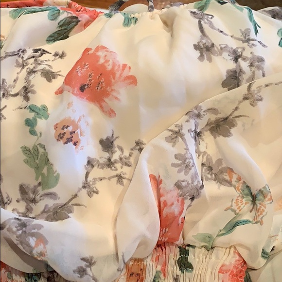 Small Floral Dress - Picture 4 of 5